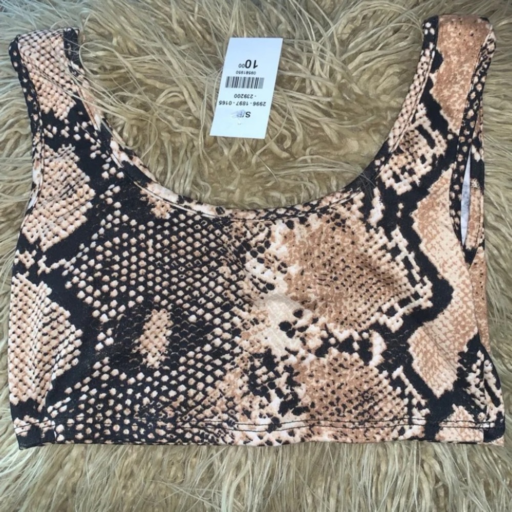 Crop Top